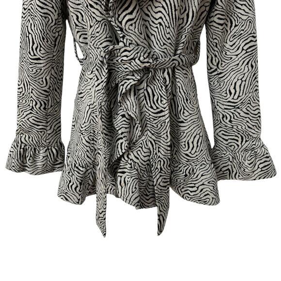 Sandro Studio Blazer Gray Ruffled Belted Geometric Jacket Women's Size Small - Picture 6 of 11